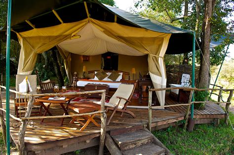 mara explorer luxury camp.